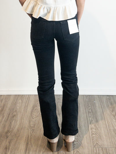 Black Out Jean